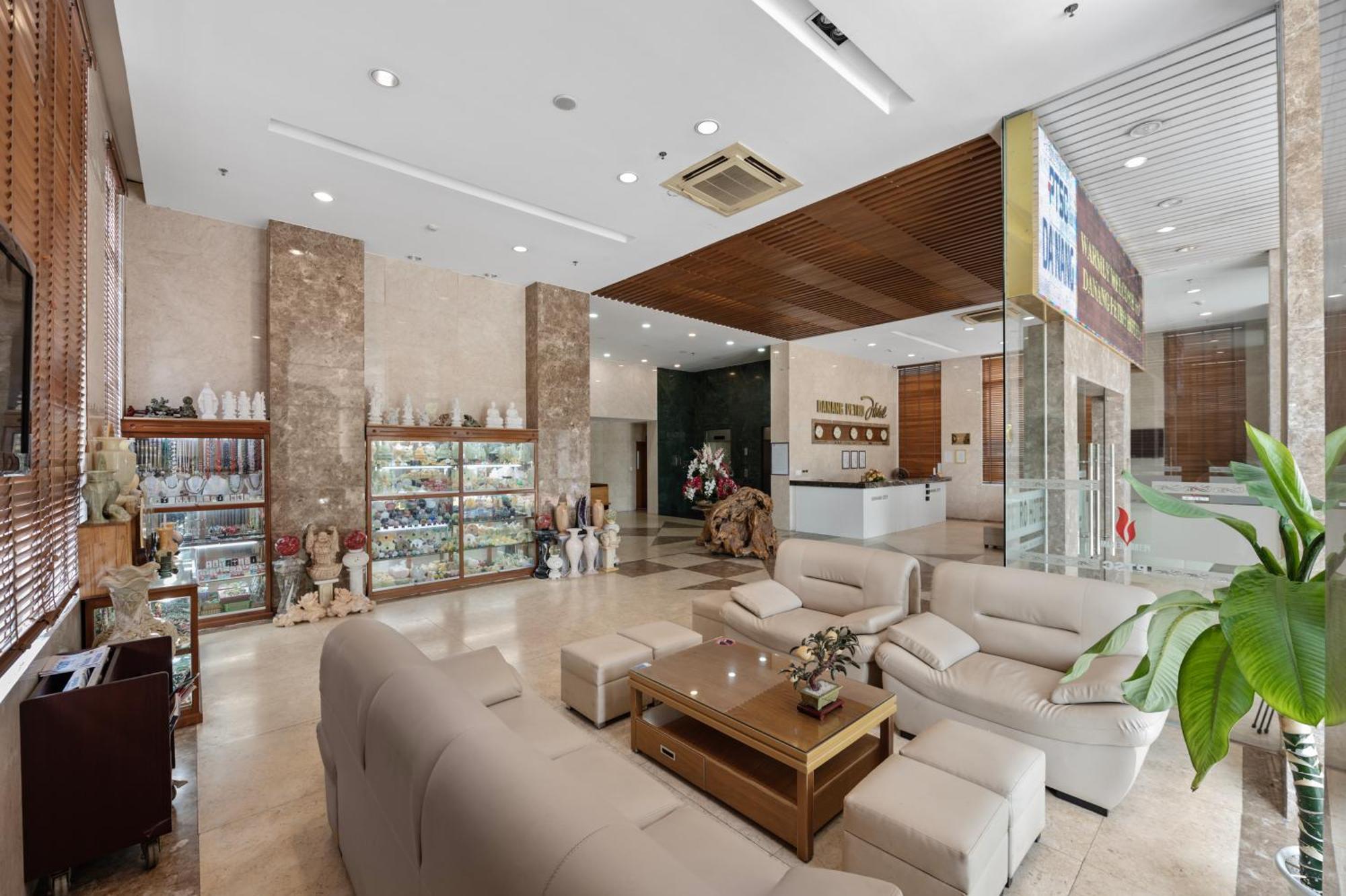 โรงแรมดานัง เปโตร ภายนอก รูปภาพ
